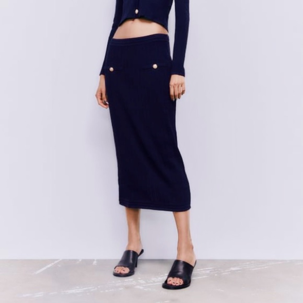ZARA Navy Blue GOLD BUTTON KNIT MIDI SKIRT